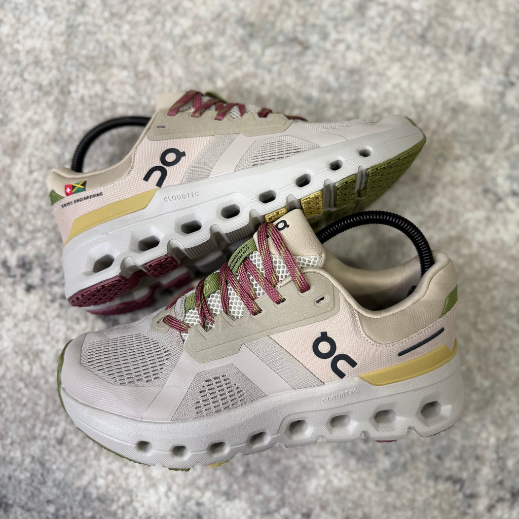 ON CLOUDRUNNER - (AAA)