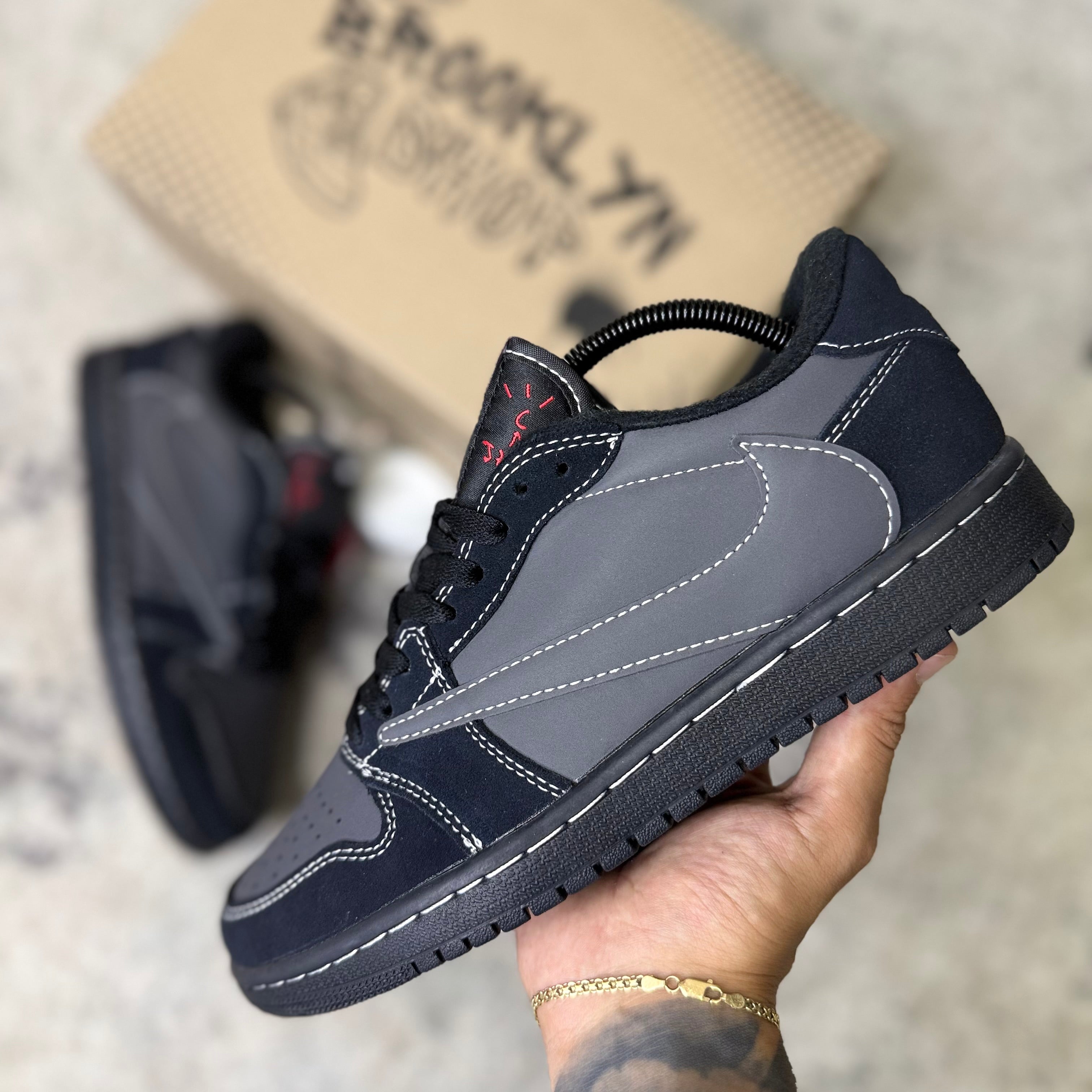 AIR JORDAN 1 LOW - TRAVIS SCOTT - (AAA)