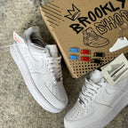 AIR FORCE ONE - (AAA)