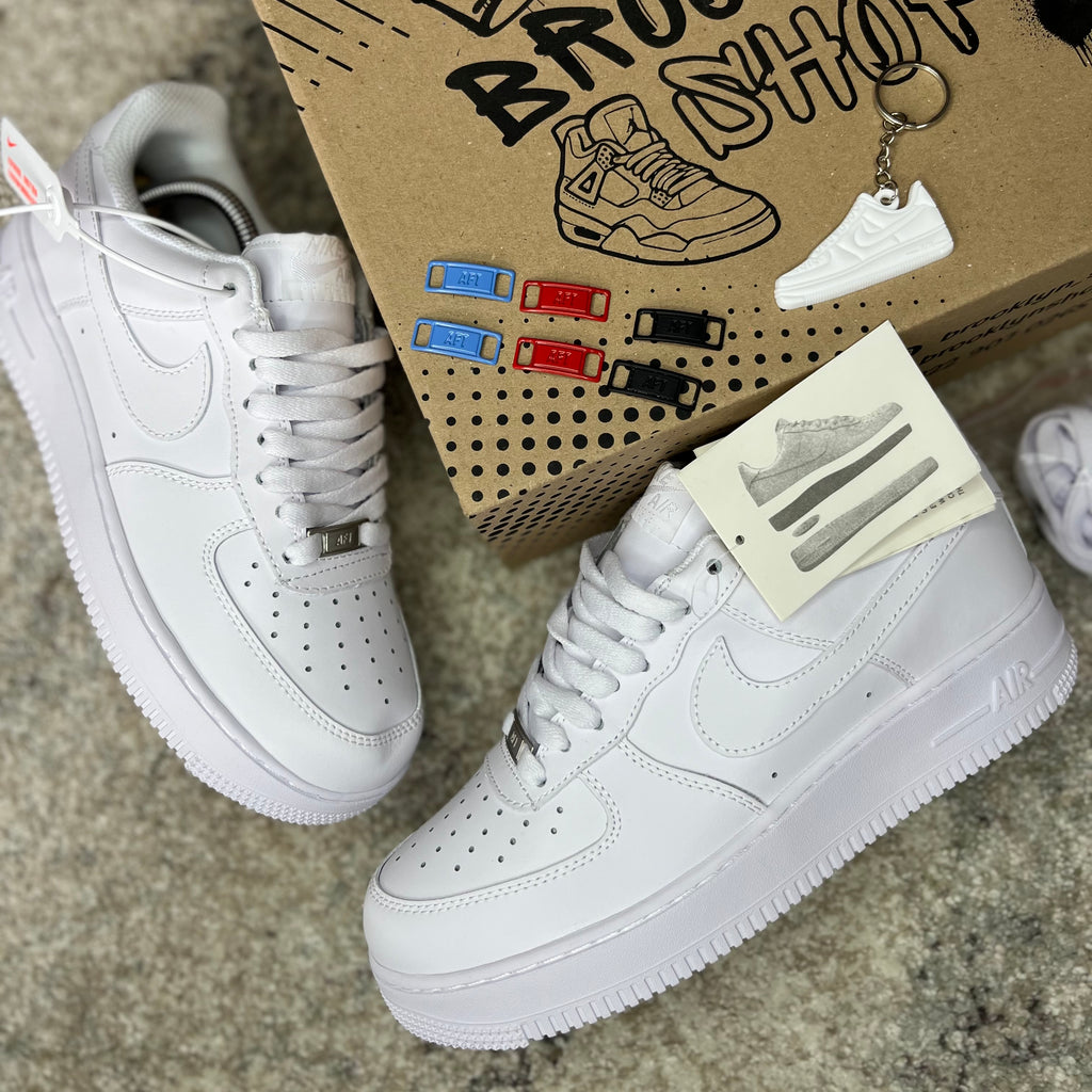 AIR FORCE ONE - (AAA)