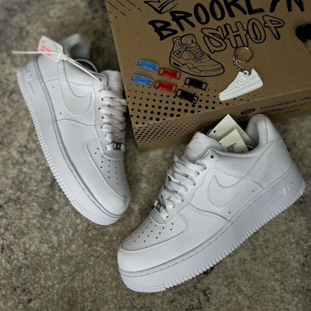 AIR FORCE ONE - (AAA)