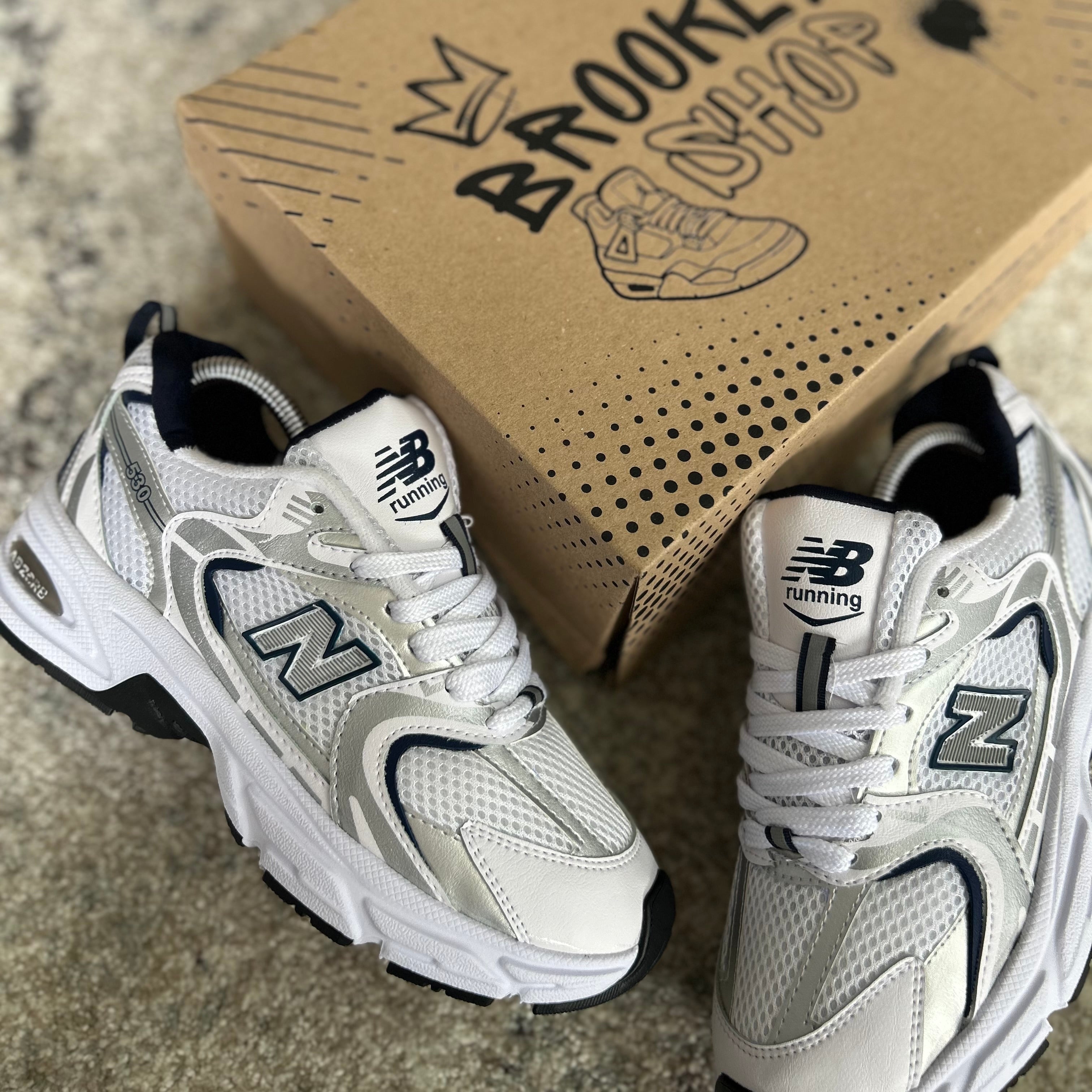 NEW BALANCE 530