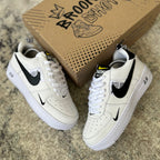 NIKE AIR FORCE 1 - LEGEND