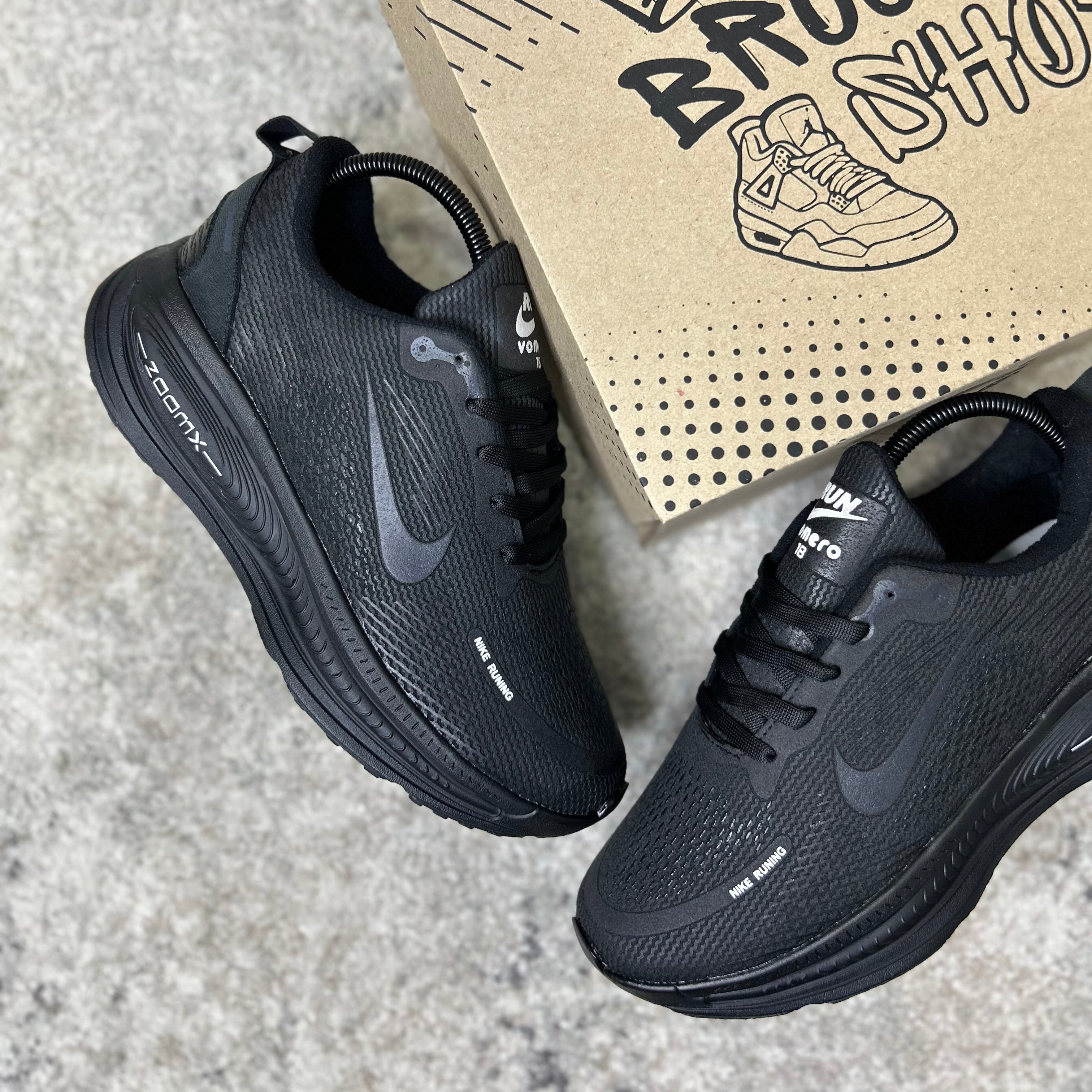 NIKE VOMERO 18