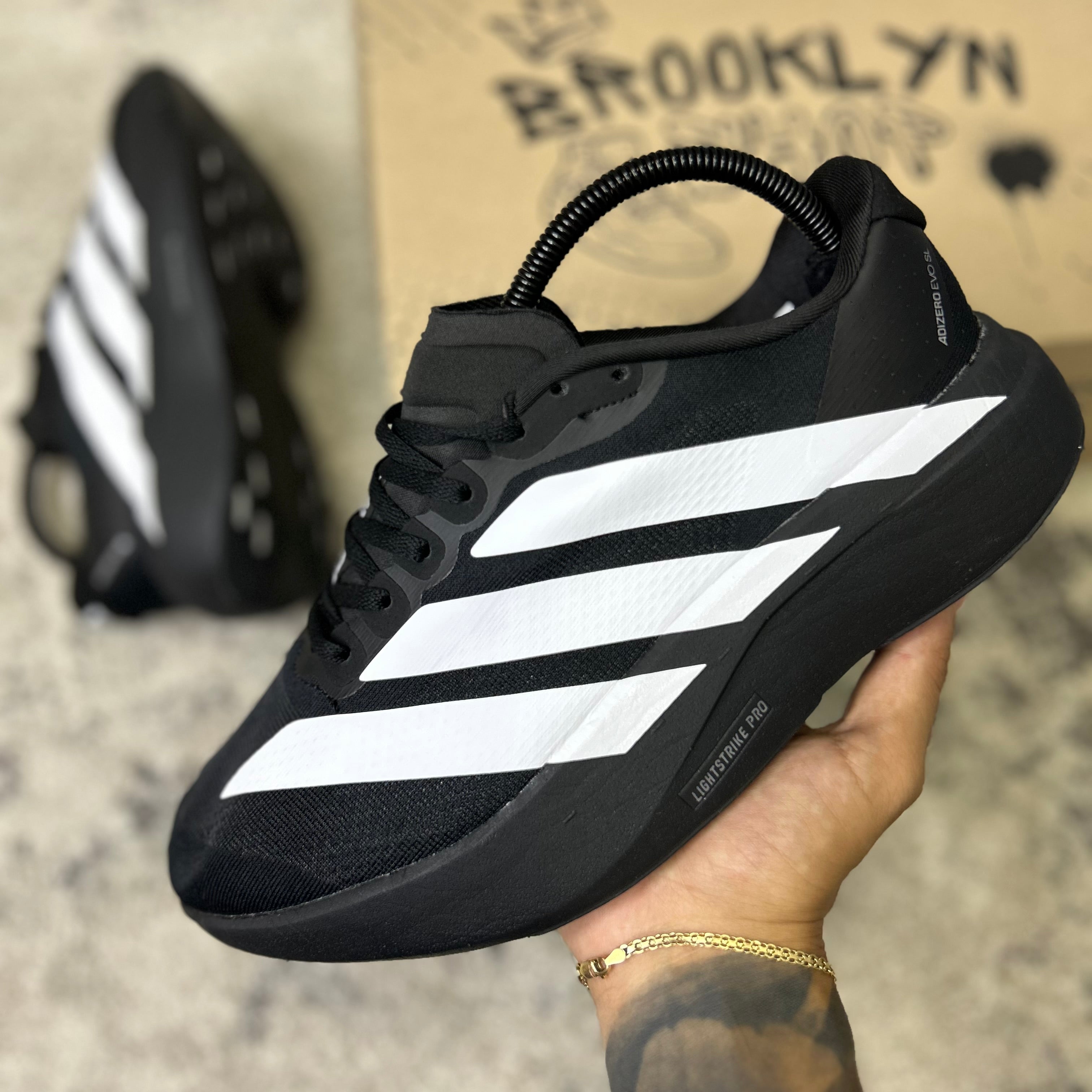 ADIDAS ADIZERO NEGRO - (AAA)