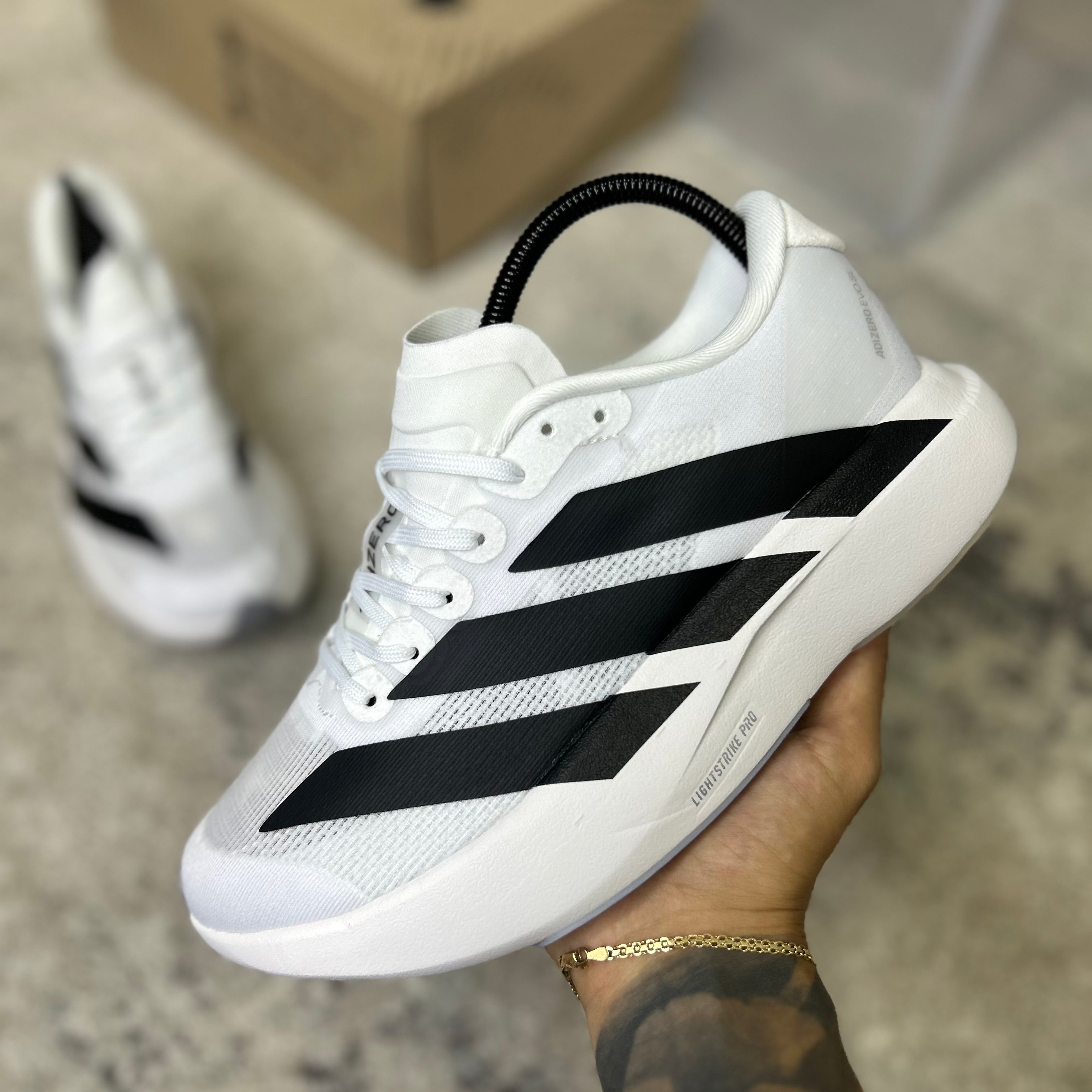 ADIDAS ADIZERO BLANCO - (AAA)