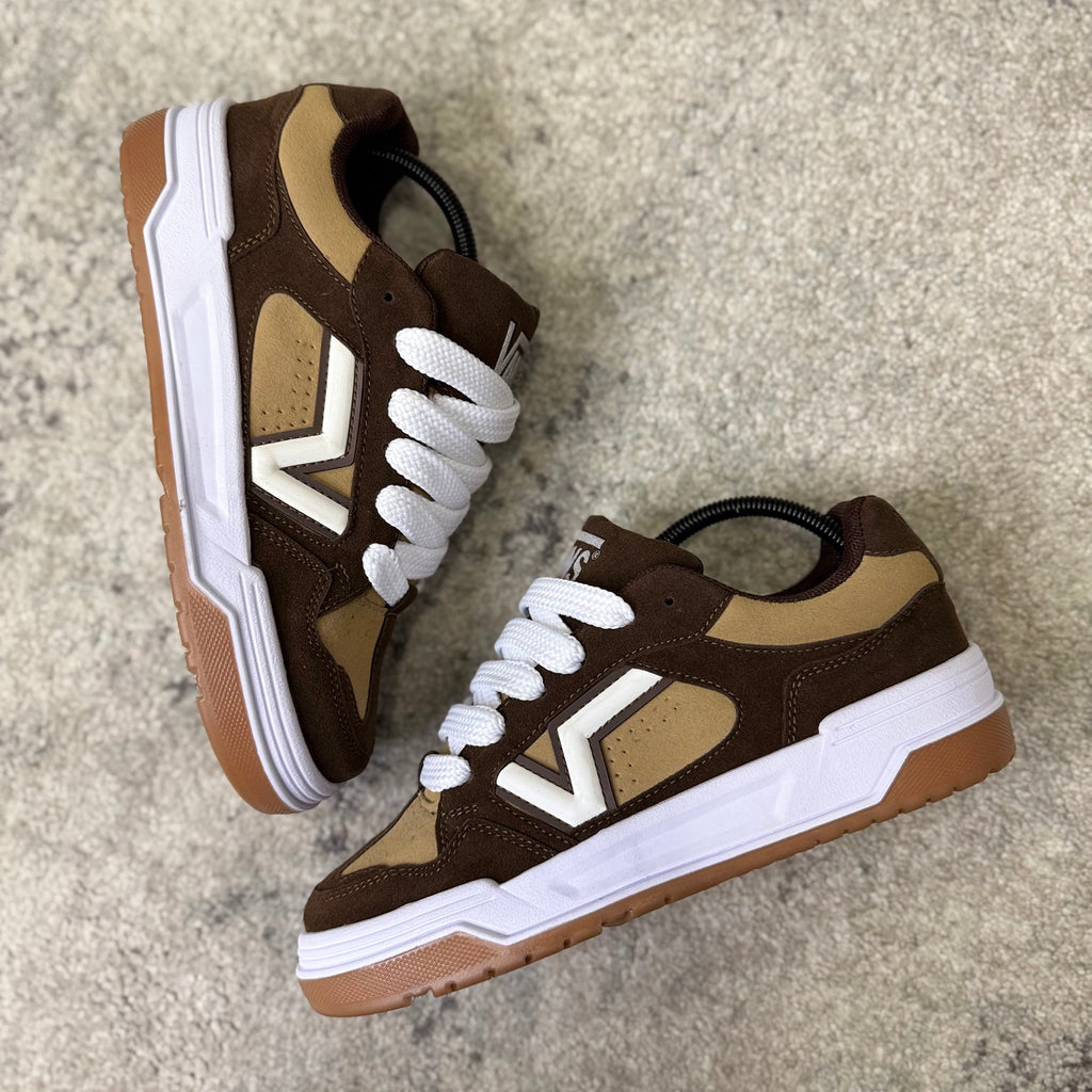 VANS UPLAND