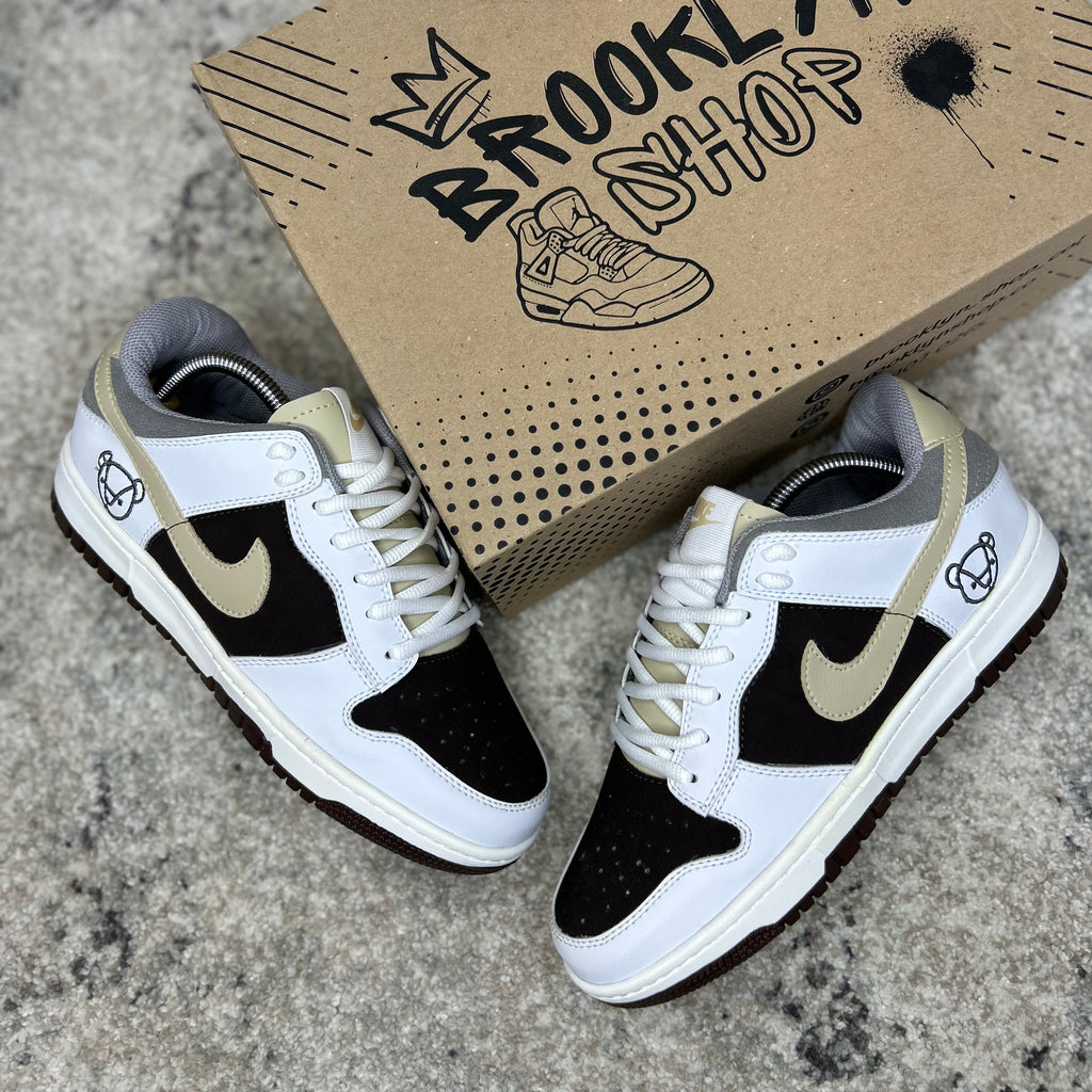 NIKE SB DUNK