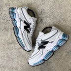 NEW BALANCE 2000