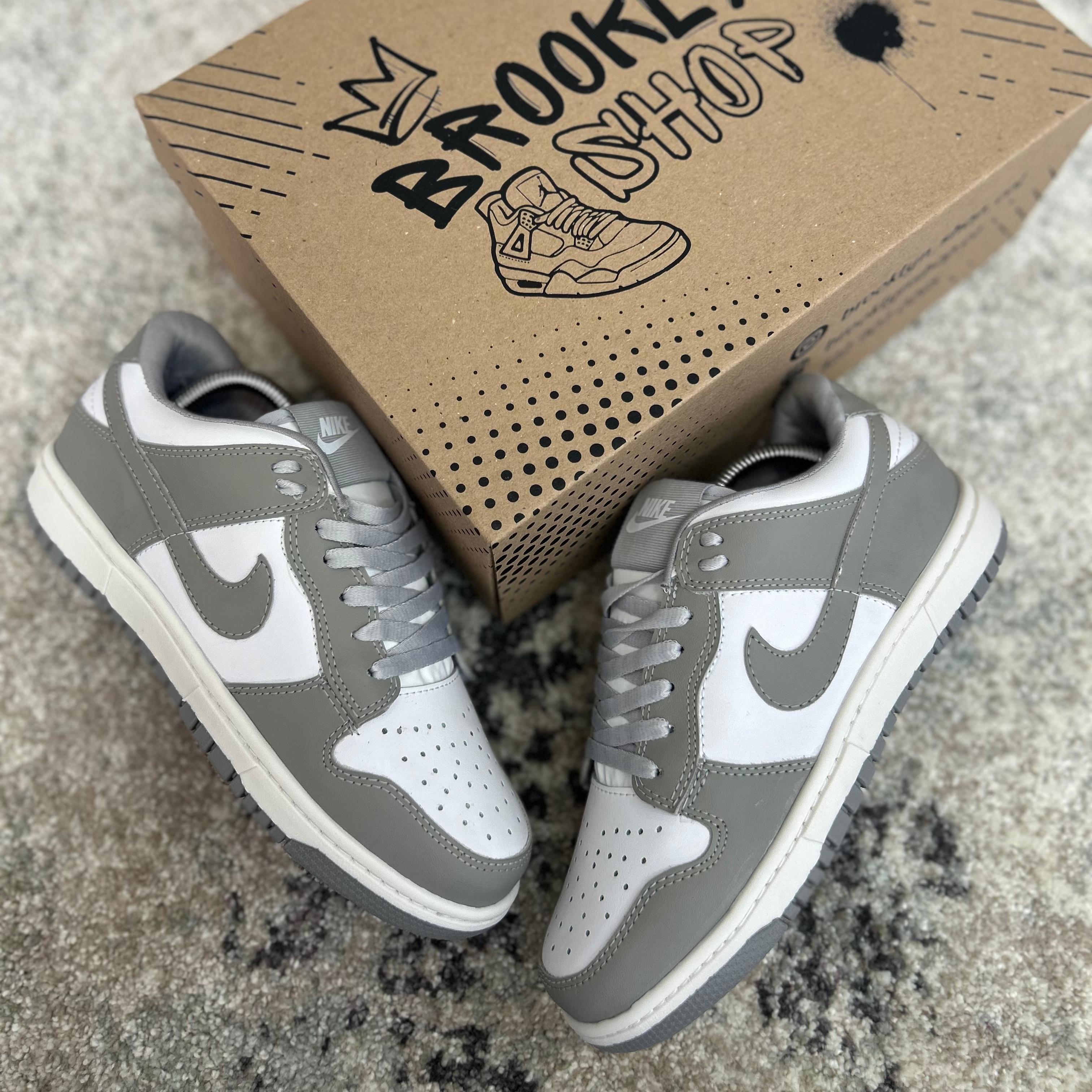 NIKE SB DUNK