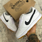 NIKE SB DUNK